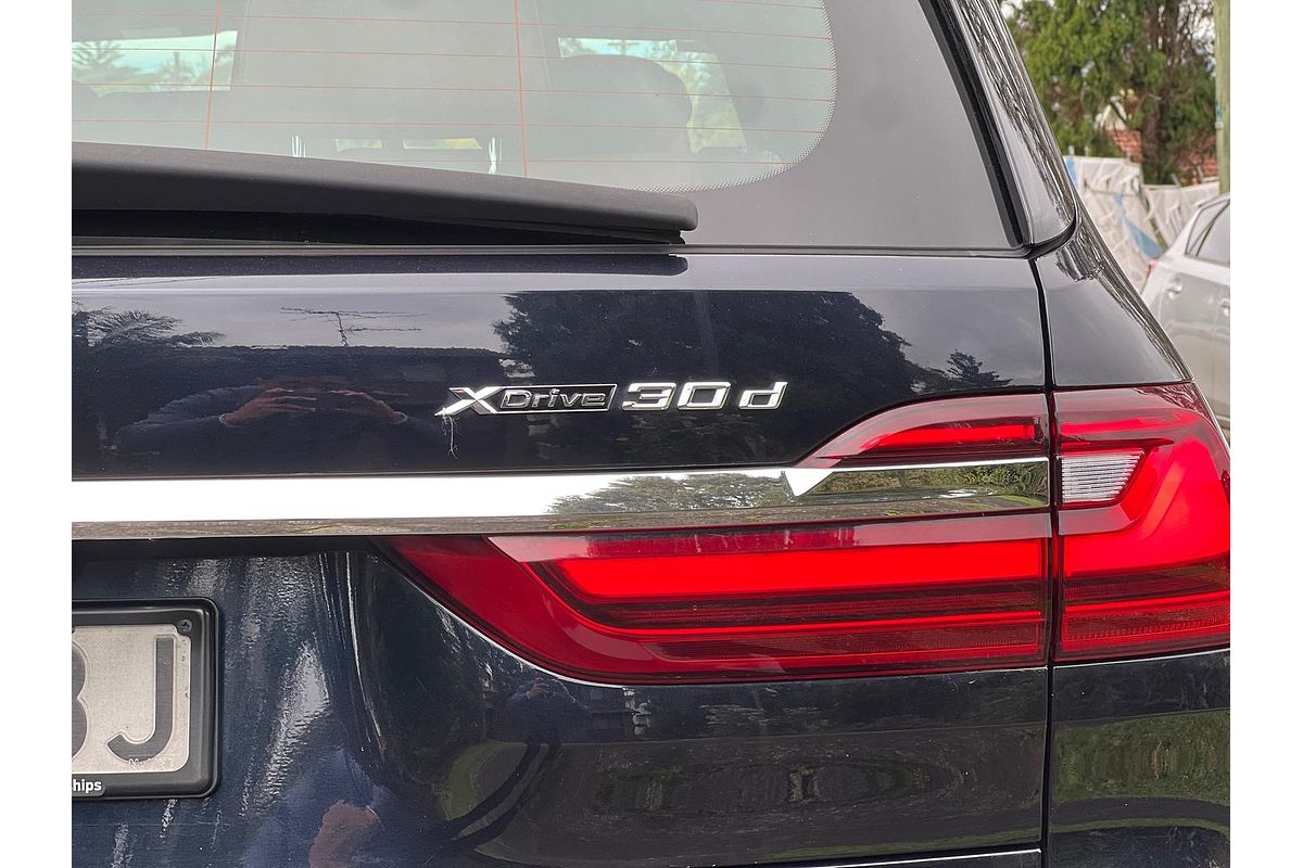 2021 BMW X7 xDrive30d M Sport Dark Shadow Edition G07