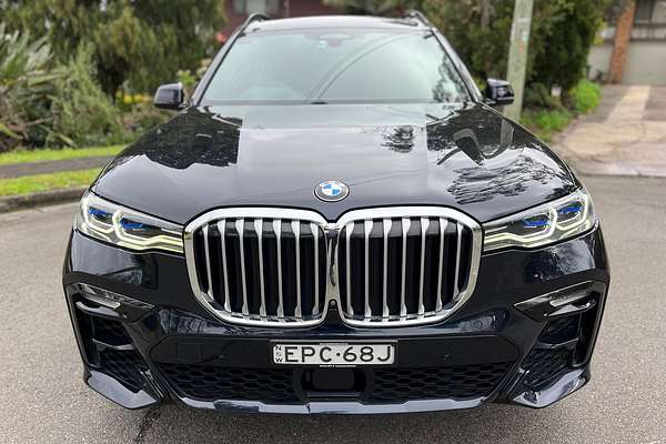 2021 BMW X7 xDrive30d M Sport Dark Shadow Edition G07