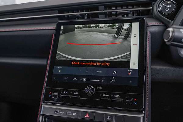 2024 Lexus LBX Luxury MAYH10R