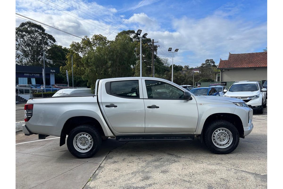 2019 Mitsubishi Triton GLX ADAS MR 4X4