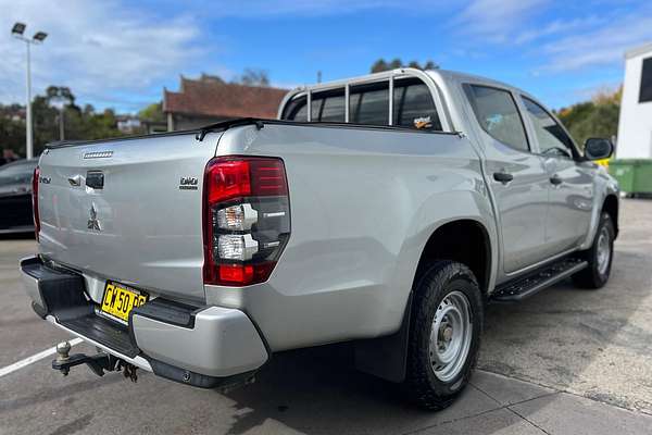 2019 Mitsubishi Triton GLX ADAS MR 4X4