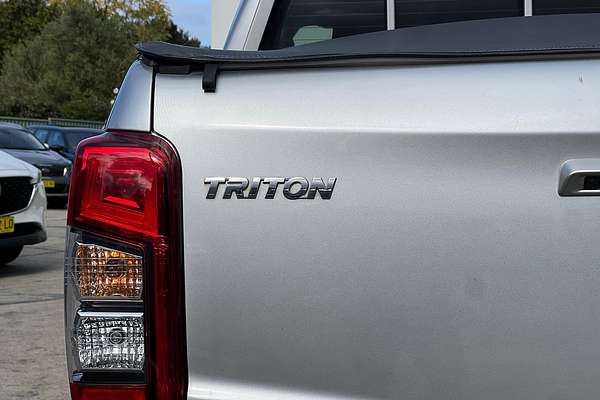 2019 Mitsubishi Triton GLX ADAS MR 4X4
