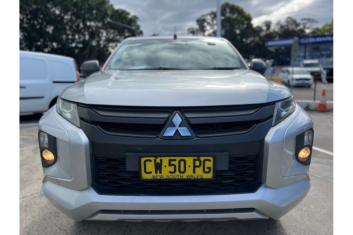 2019 Mitsubishi Triton GLX ADAS MR 4X4