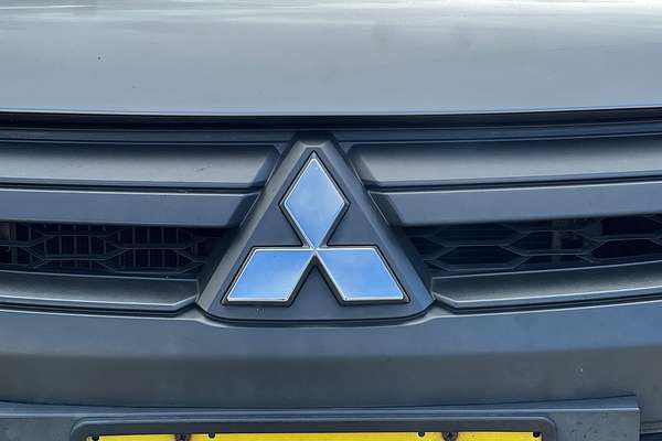 2019 Mitsubishi Triton GLX ADAS MR 4X4