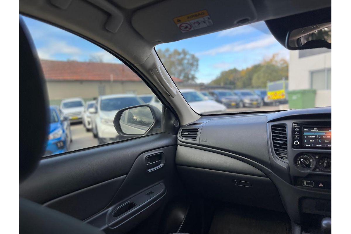 2019 Mitsubishi Triton GLX ADAS MR 4X4