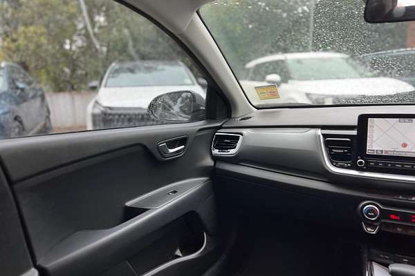 2025 Kia Stonic S YB