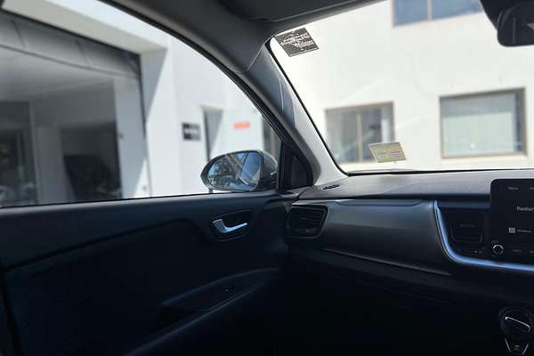 2025 Kia Stonic S YB