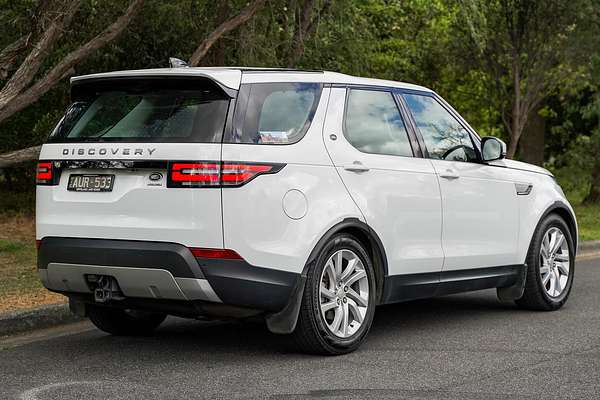 2018 Land Rover Discovery TD6 HSE Luxury Series 5