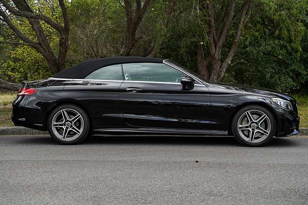 2018 Mercedes-Benz C-Class C300 A205