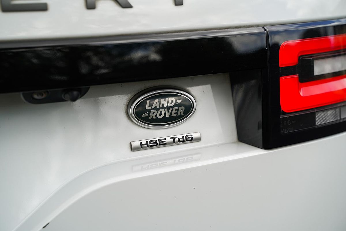 2018 Land Rover Discovery TD6 HSE Luxury Series 5