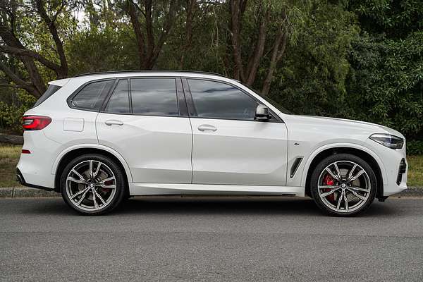 2020 BMW X5 M50i Pure G05