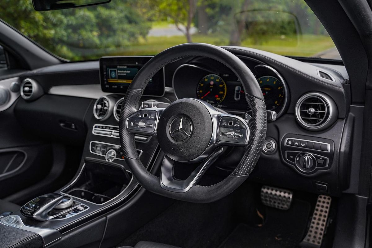 2018 Mercedes-Benz C-Class C300 A205
