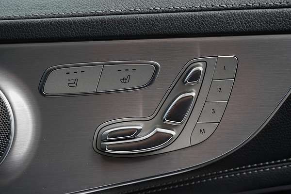 2018 Mercedes-Benz C-Class C300 A205