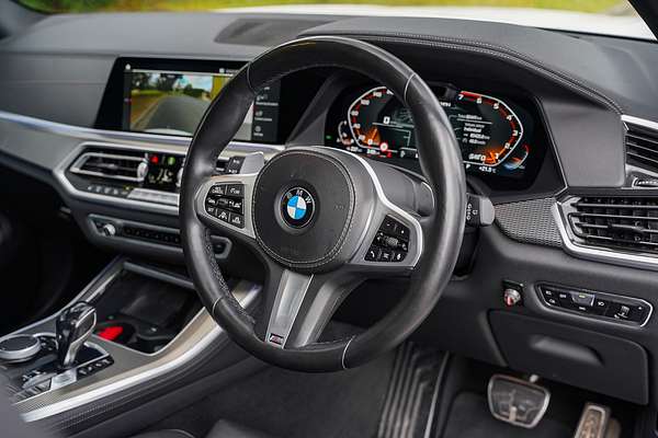 2020 BMW X5 M50i Pure G05