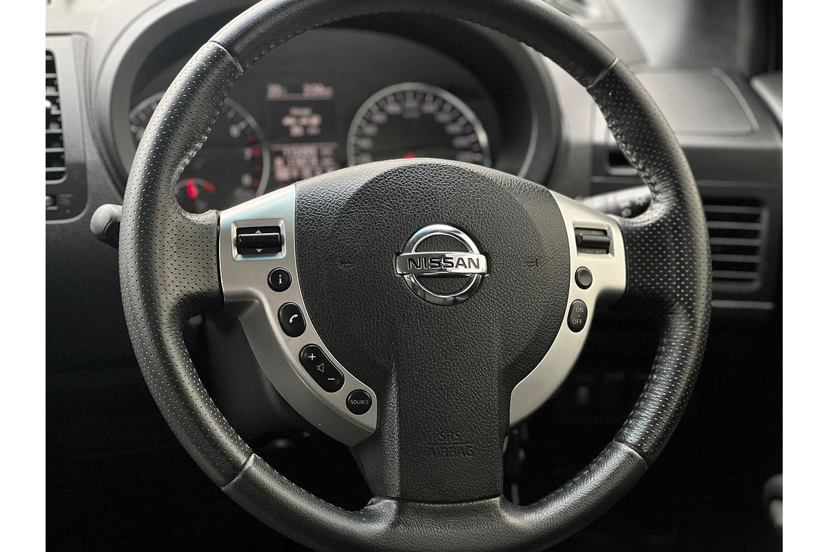 2013 Nissan X-TRAIL ST-L T31