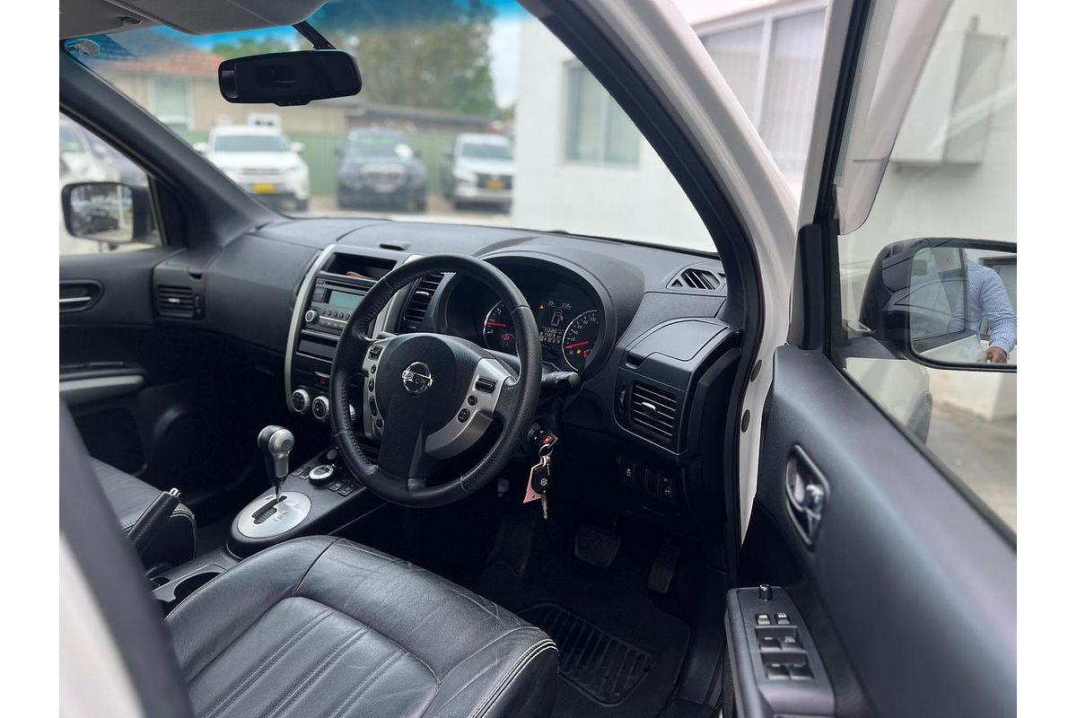 2013 Nissan X-TRAIL ST-L T31