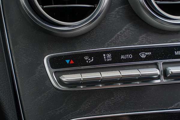 2018 Mercedes-Benz C-Class C300 A205
