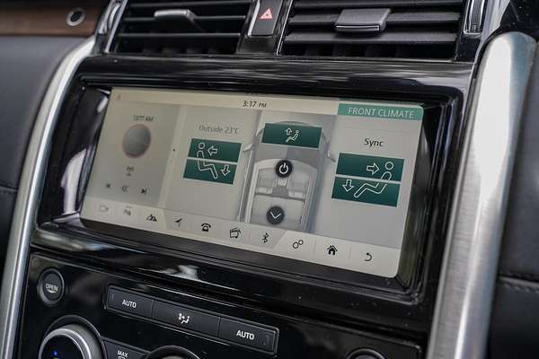 2018 Land Rover Discovery TD6 HSE Luxury Series 5