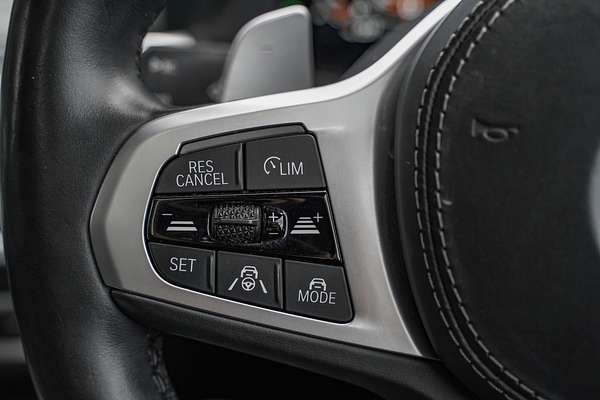 2020 BMW X5 M50i Pure G05