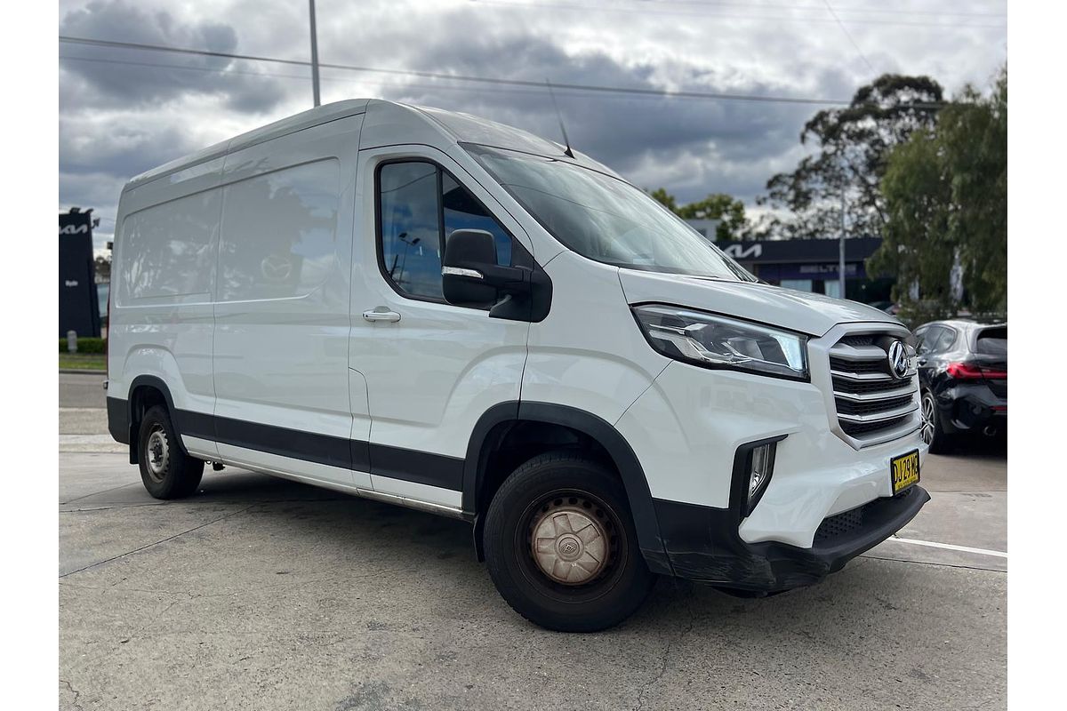 2023 LDV V80 LWB Mid Roof