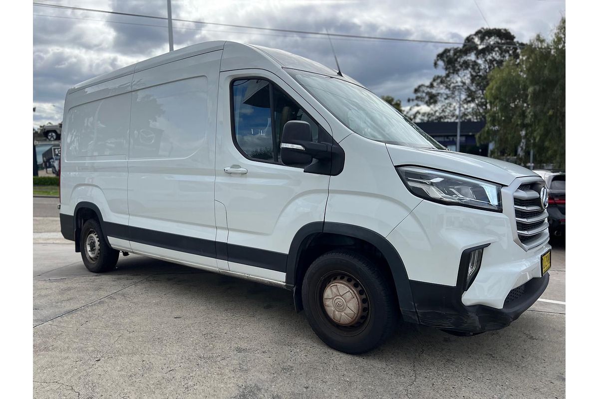 2023 LDV V80 LWB Mid Roof