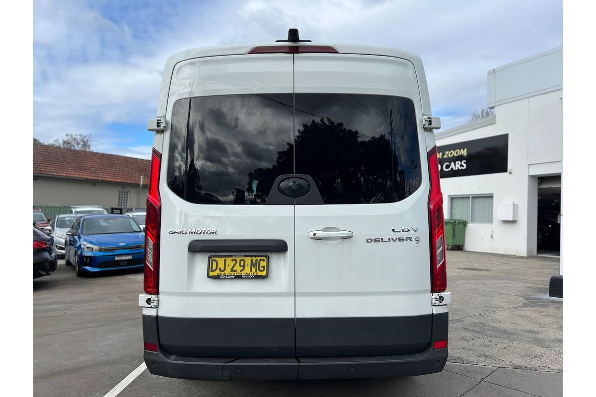 2023 LDV V80 LWB Mid Roof