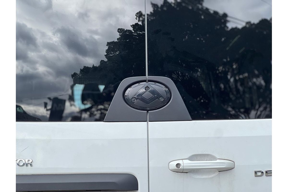 2023 LDV V80 LWB Mid Roof