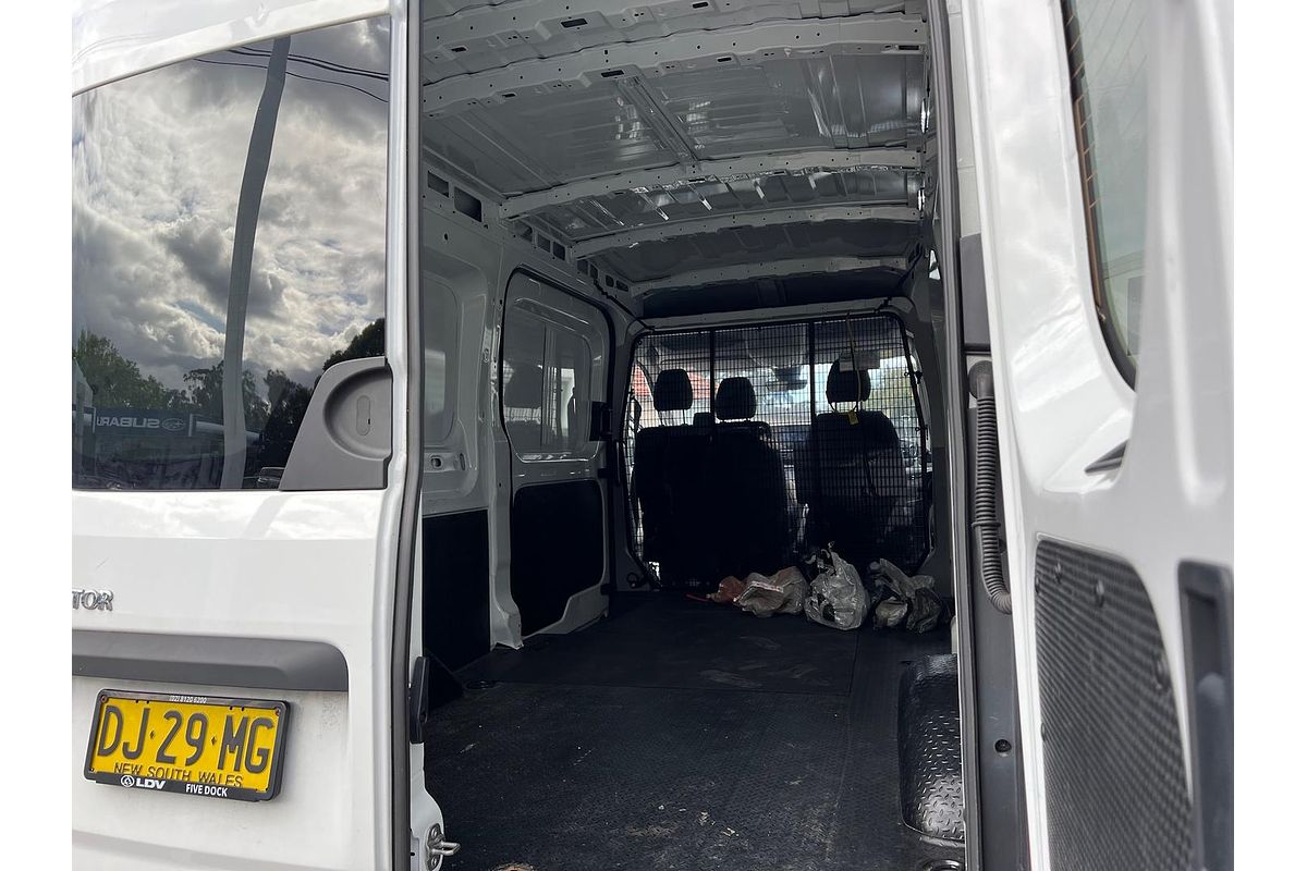 2023 LDV V80 LWB Mid Roof