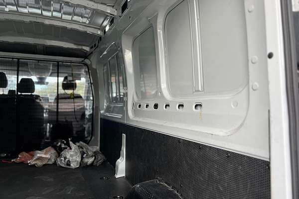 2023 LDV V80 LWB Mid Roof
