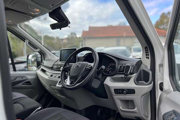 2023 LDV V80 LWB Mid Roof