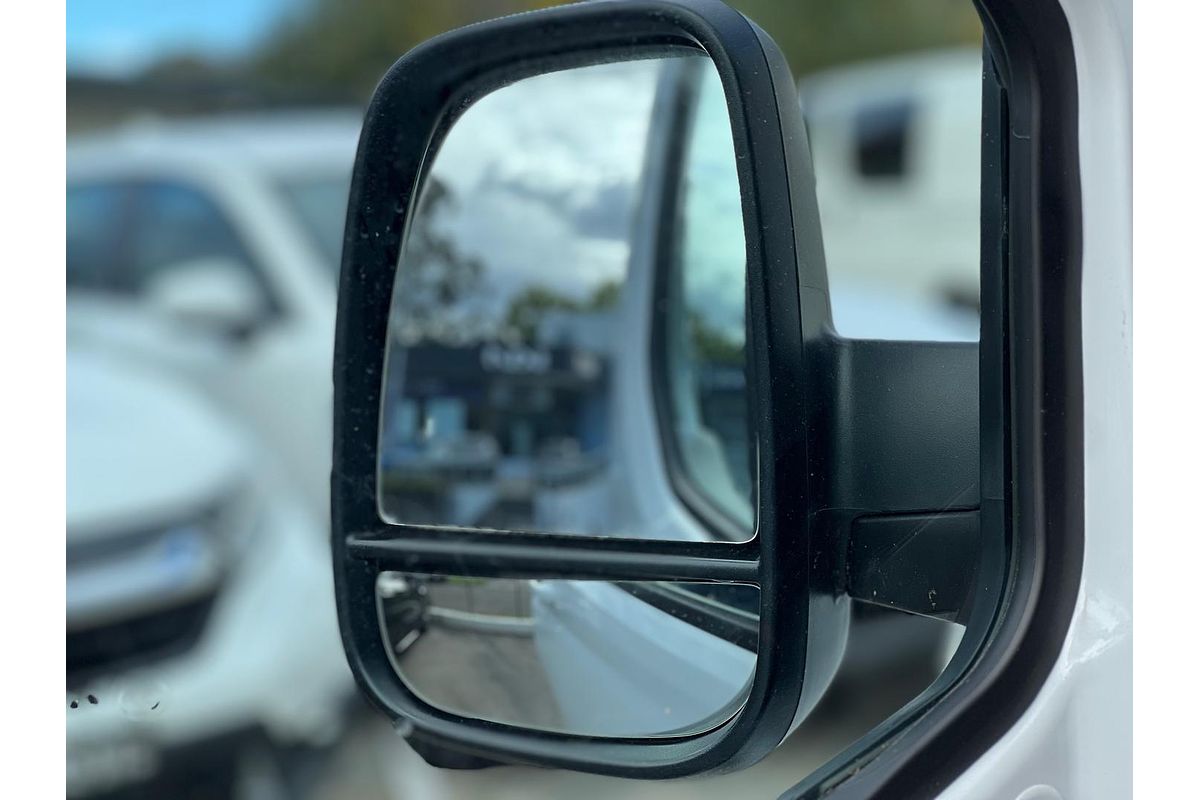 2023 LDV V80 LWB Mid Roof