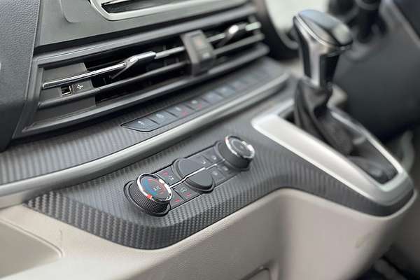 2023 LDV V80 LWB Mid Roof