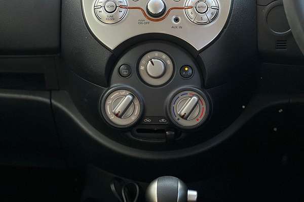 2012 Nissan Micra ST K13