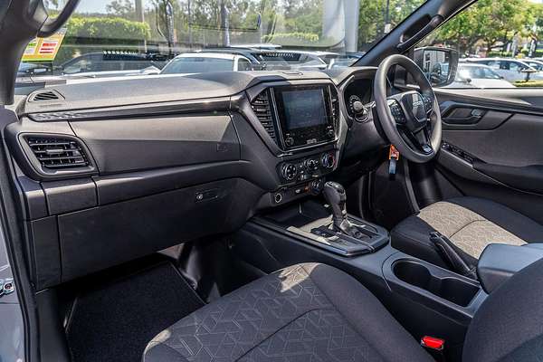 2025 Isuzu D-MAX X-RIDER 4X4