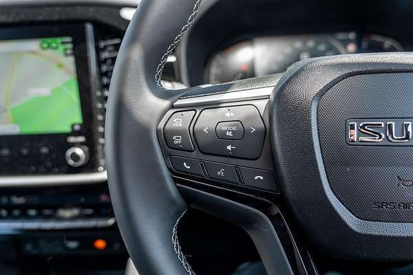 2025 Isuzu MU-X LS-T