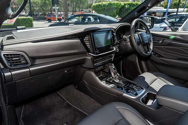 2025 Isuzu MU-X LS-T