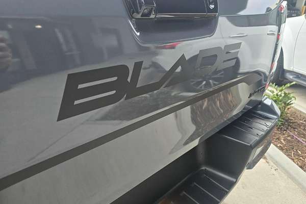 2024 Isuzu D-MAX BLADE 4X4