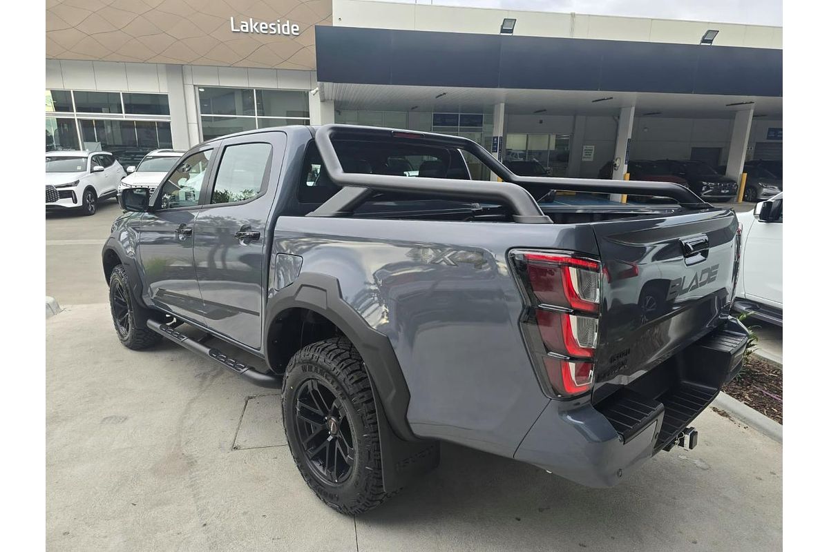 2024 Isuzu D-MAX BLADE 4X4