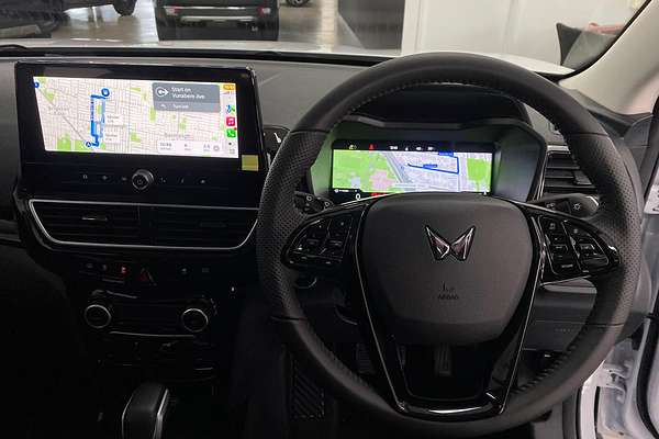2025 Mahindra XUV3XO AX5L