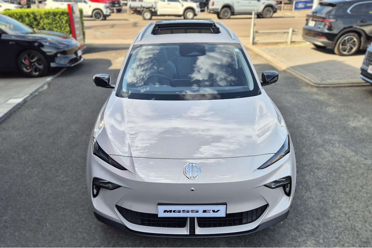 2025 MG MGS5 EV Essence 49 ZS3EM
