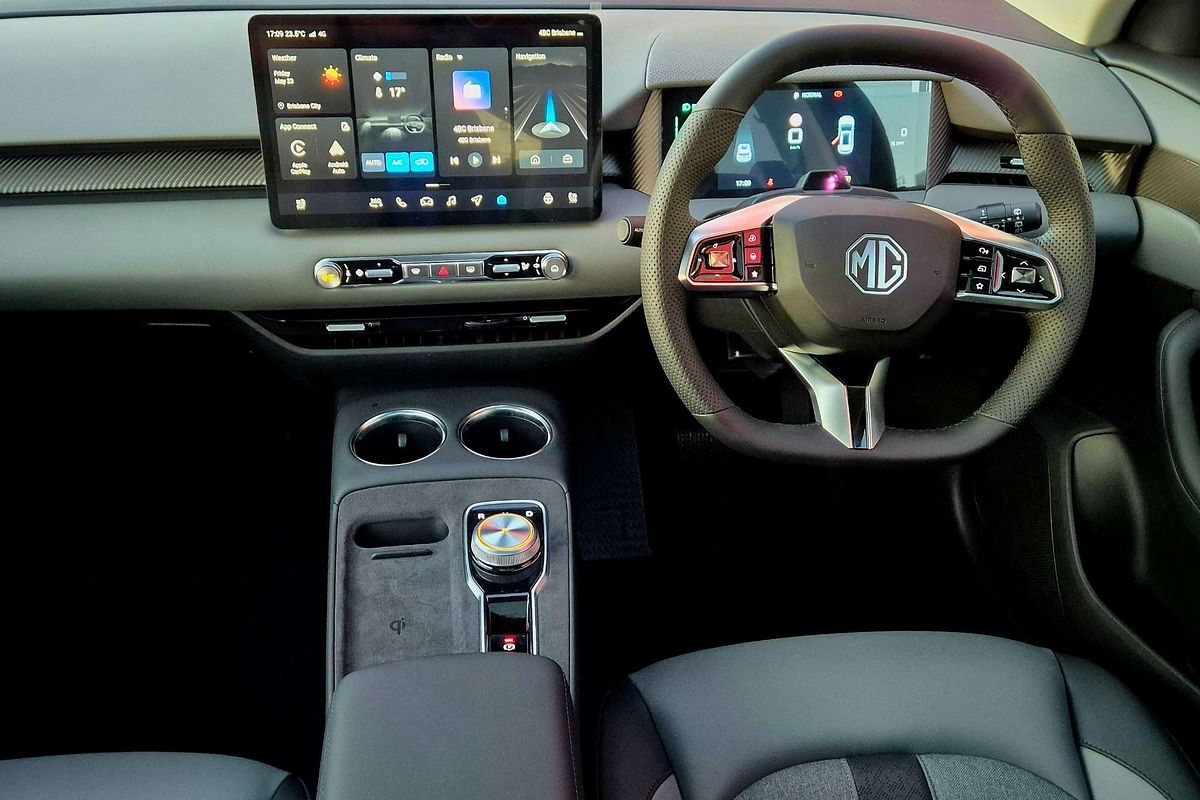 2025 MG MGS5 EV Essence 49 ZS3EM