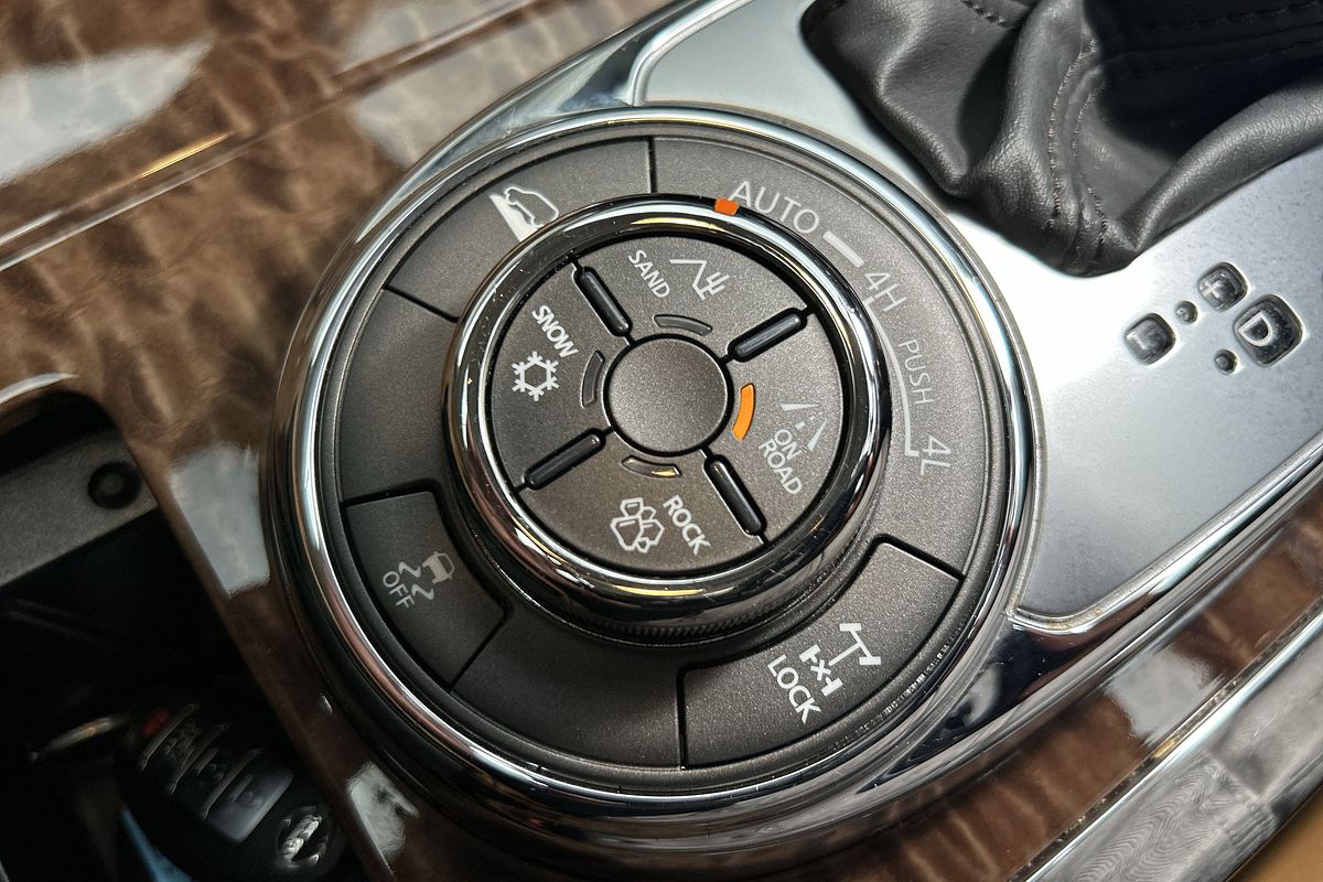 2021 Nissan Patrol Ti-L Y62