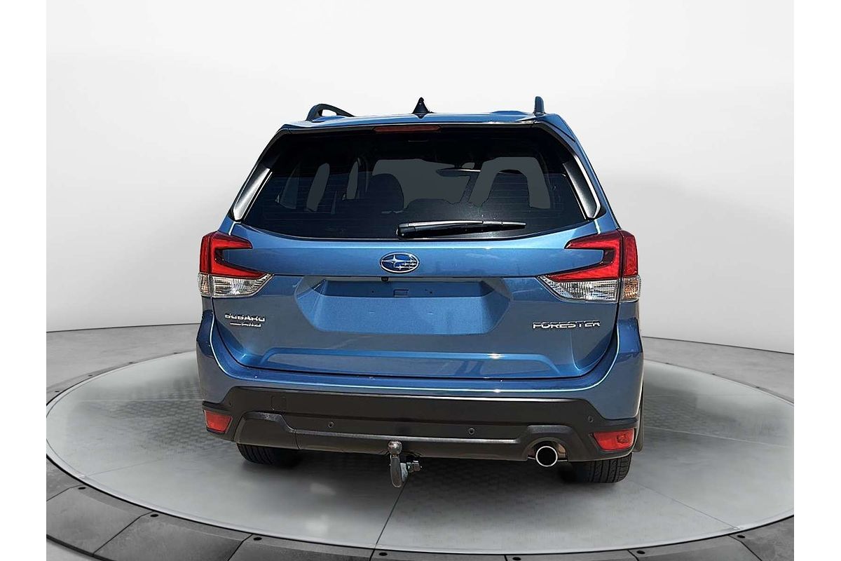 2023 Subaru Forester 2.5i Premium S5