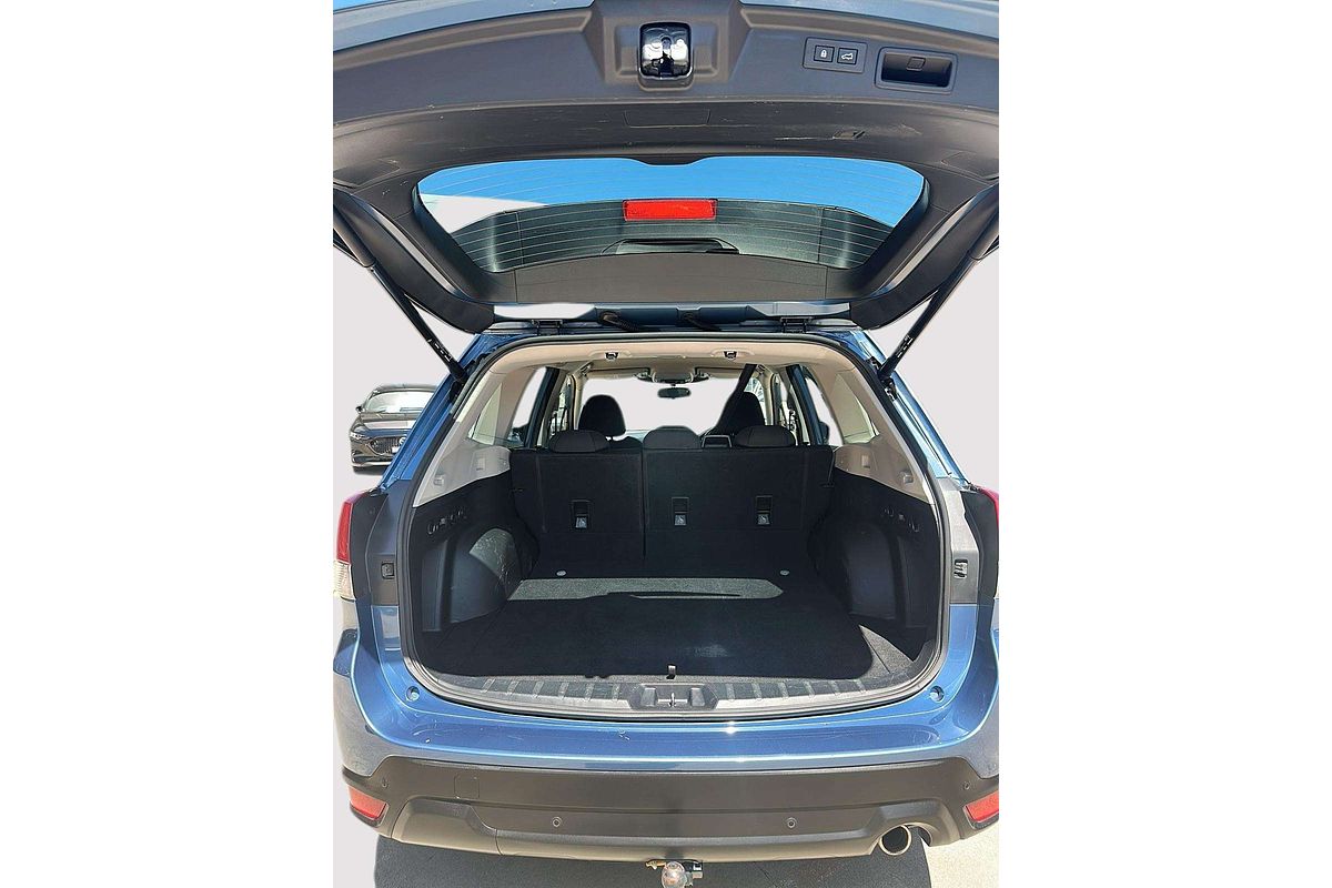 2023 Subaru Forester 2.5i Premium S5