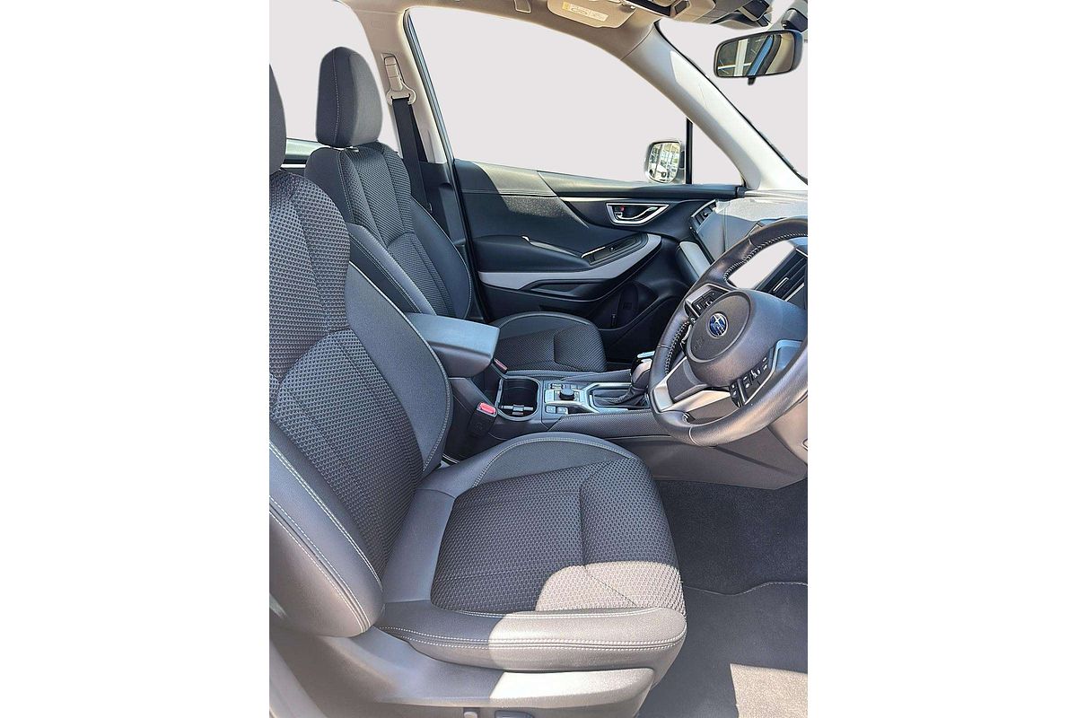 2023 Subaru Forester 2.5i Premium S5