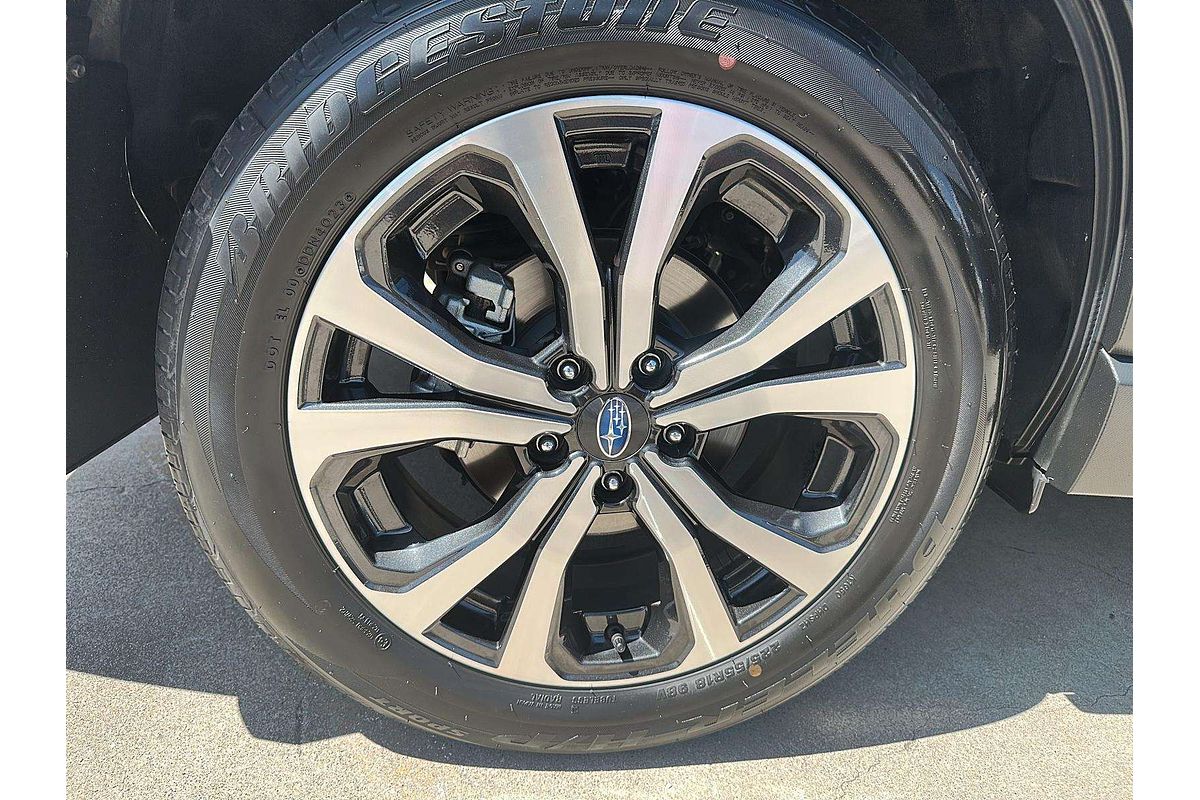 2023 Subaru Forester 2.5i Premium S5