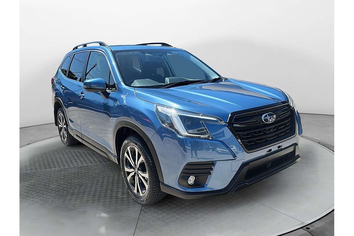 2023 Subaru Forester 2.5i Premium S5