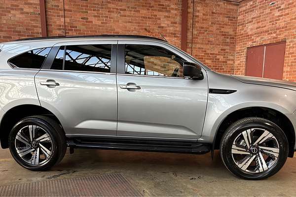 2025 Isuzu MU-X LS-T