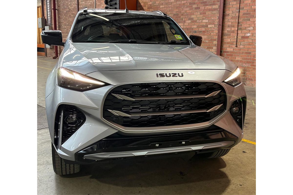 2025 Isuzu MU-X LS-T