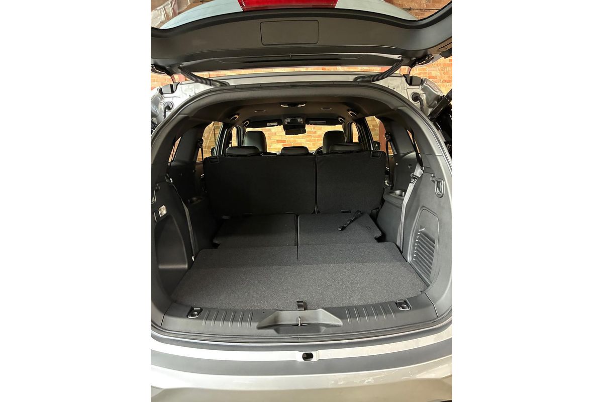 2025 Isuzu MU-X LS-T